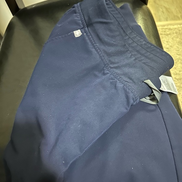 Figs Pants - Figs Women’s Navy Jogger Scrubs